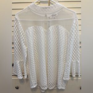 NWOT Eve & Maddie White Blouse Size XL